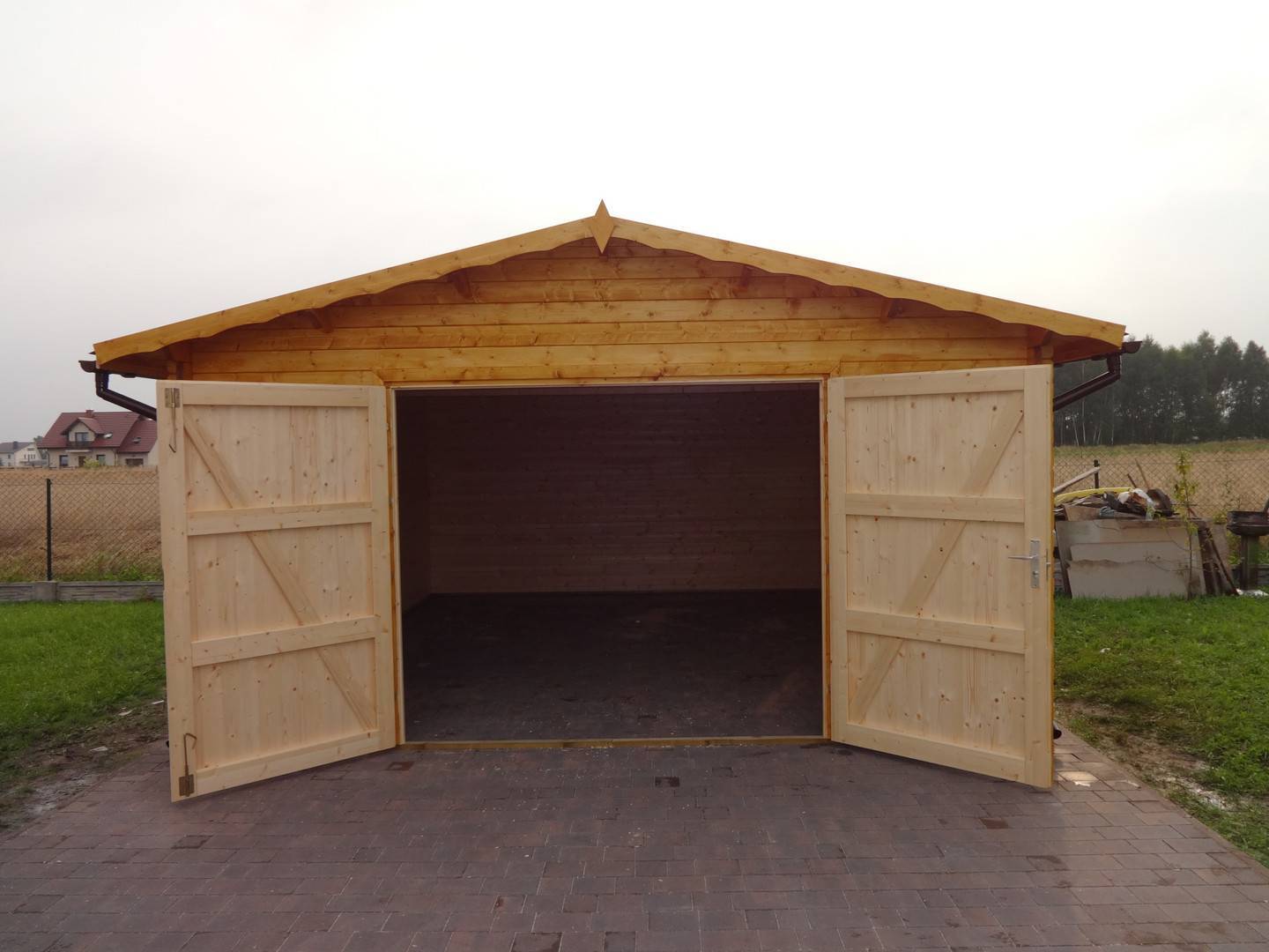 Как построить каркасный деревянный гараж самому