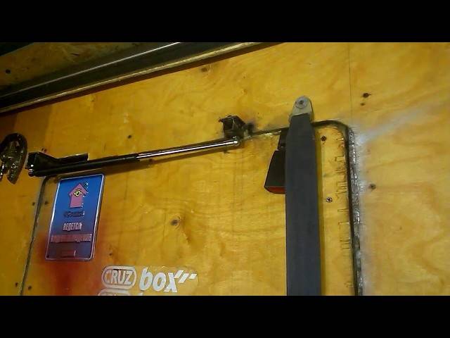 Установка доводчика на дверь - пошаговая инструкция с видео