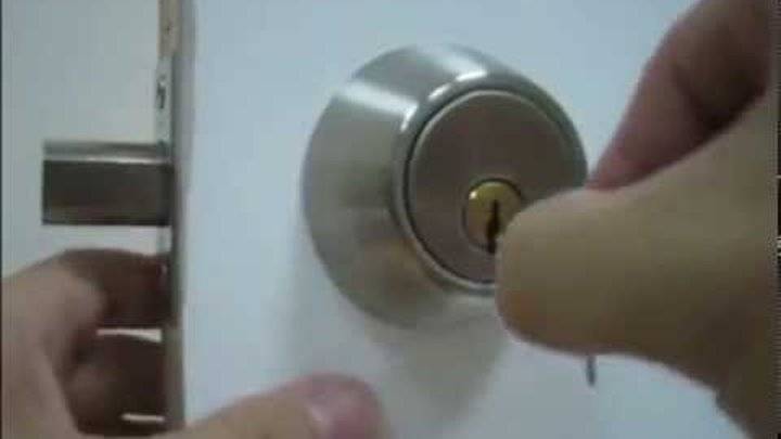 Тайна ключа от домофона. какой откроет любую дверь?