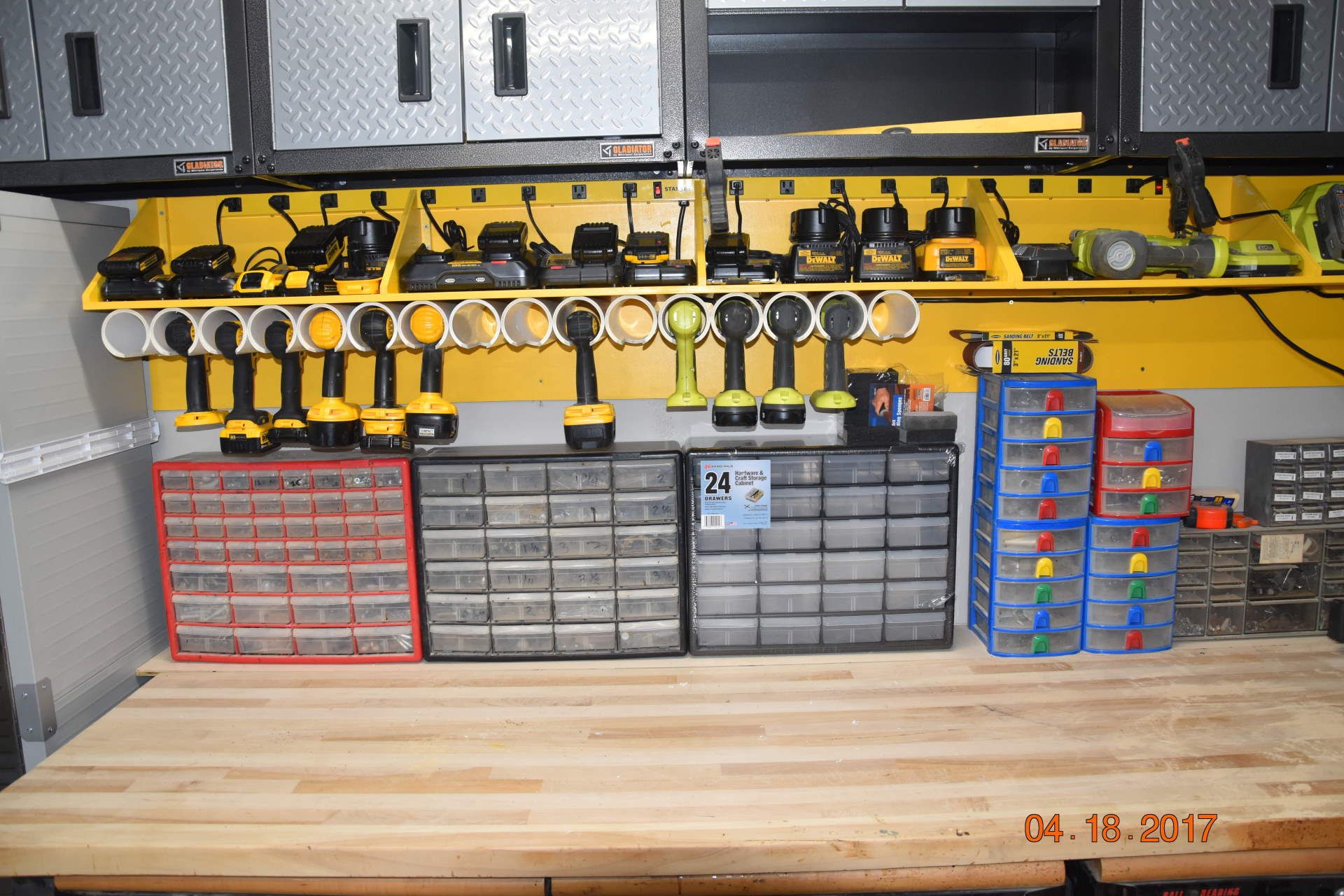 Хранение инструмента в гараже: органайзер для размещения и стеллажи своими руками