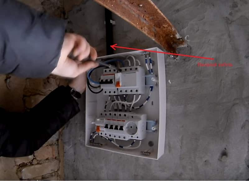 Как сделать электрощиток в гараже своими руками - bild-global.ru