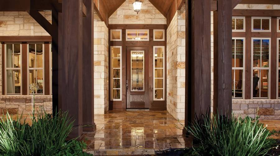 Теплые двери: раздвижные, входные металлические и деревянные для частного дома