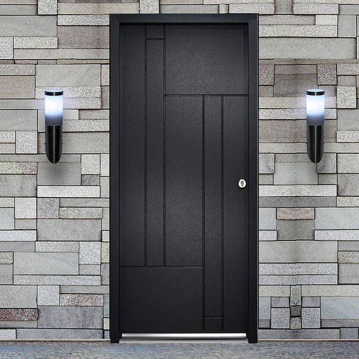Входные уличные металлические двери: их особенности и критерии выбора