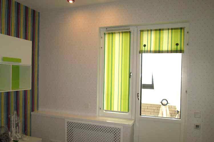 Шторы на кухню с балконной дверью: виды штор, как подобрать ткань и карниз, 70+ фото примеров