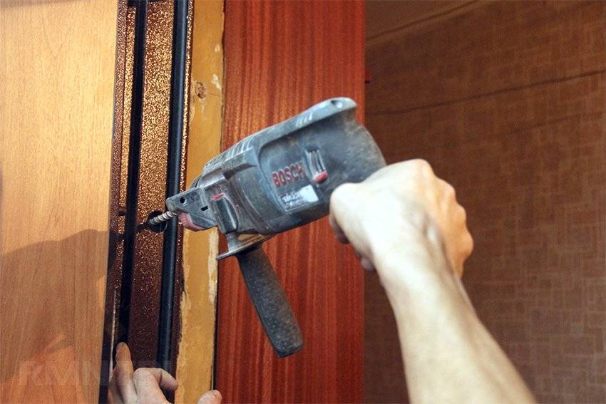 Установка металлической двери своими руками: поэтапная инструкция