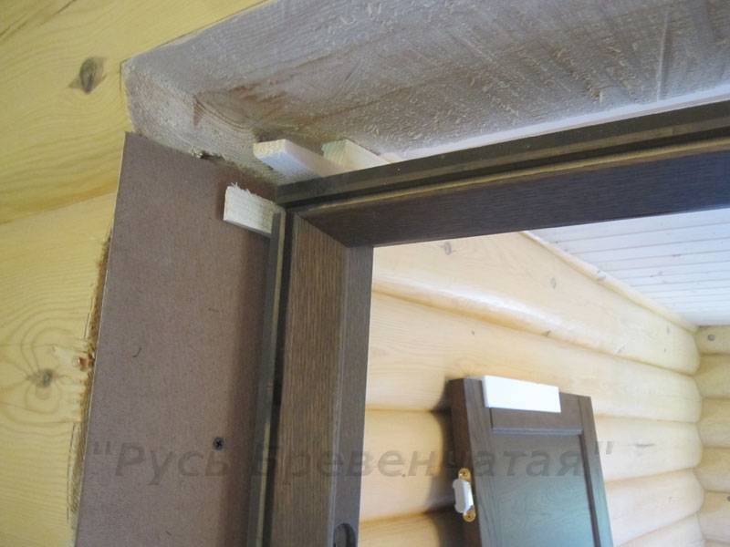 Установка металлических входных дверей