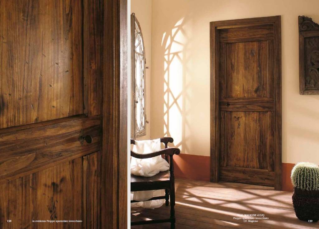 Двери под старину (49 фото): старинные межкомнатные изделия из дерева, деревянные конструкции из массива сосны своими руками