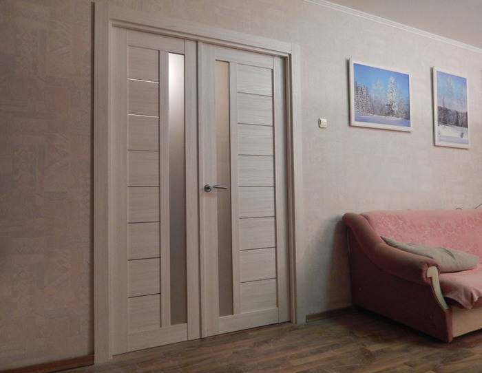 Межкомнатные двери в интерьере квартиры:305+ (фото) вариантов
