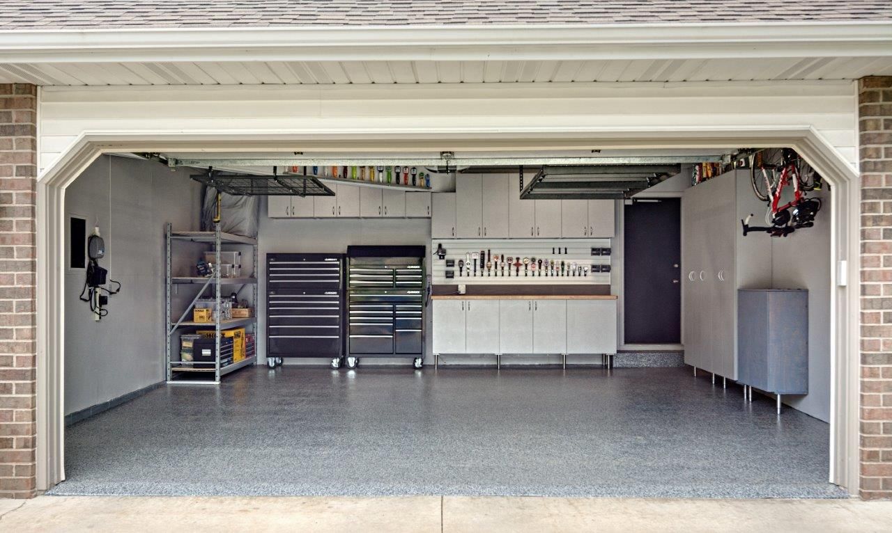 7 примеров переделки гаража в жилую комнату, которые вдохновят вас на создание новой полезной площади