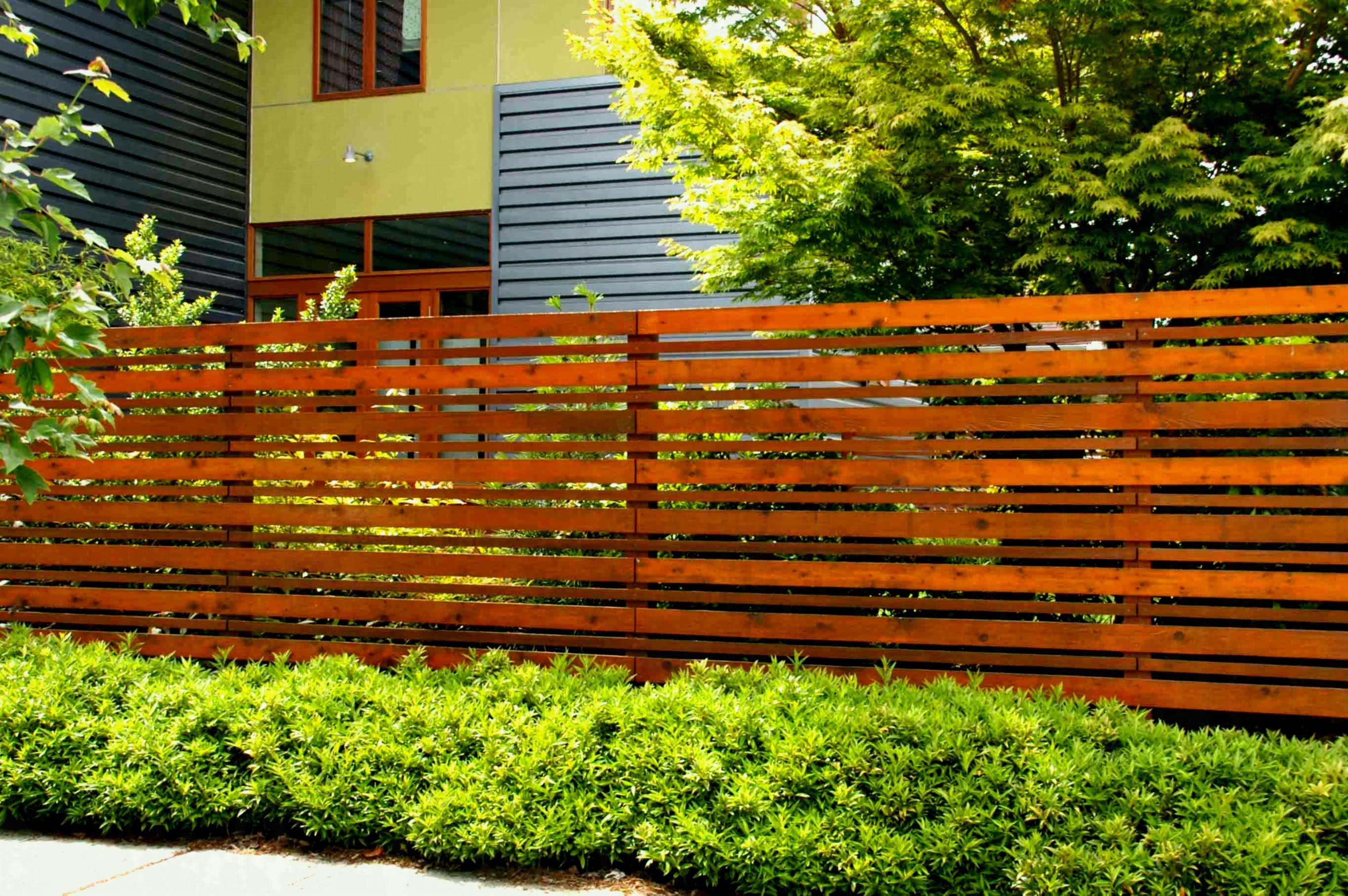 Деревянный забор своими руками (78 фото) - горизонтальный и вертикальный, пошаговая инструкция, как сделать забор и калитку из дерева