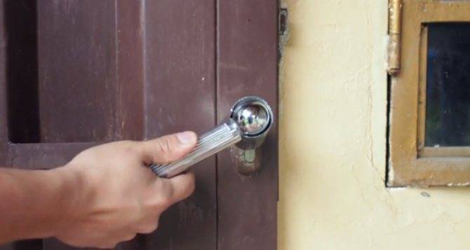 Как смазать дверной замок входной двери - клуб мастеров