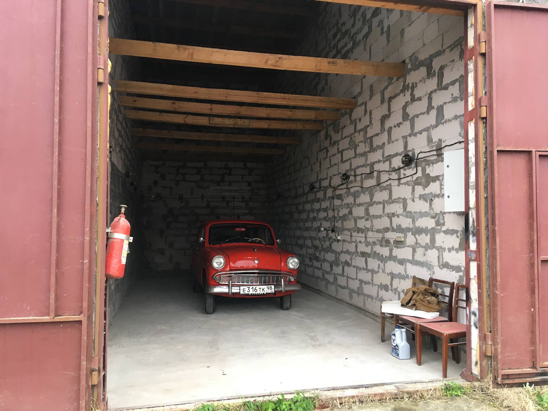 Каркасный гараж для автомобиля своими руками