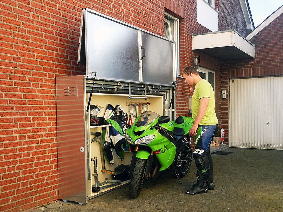 Гараж для квадроцикла или мотоцикла своими руками: обзор +видео