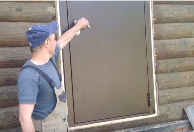 Как установить входную металлическую дверь?