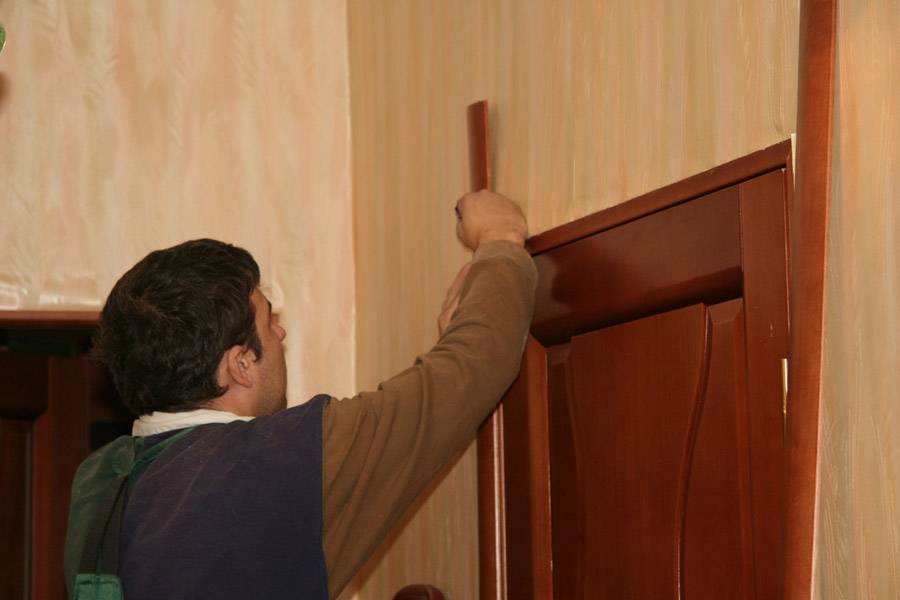 Наличники на двери - пошаговая инструкция по монтажу