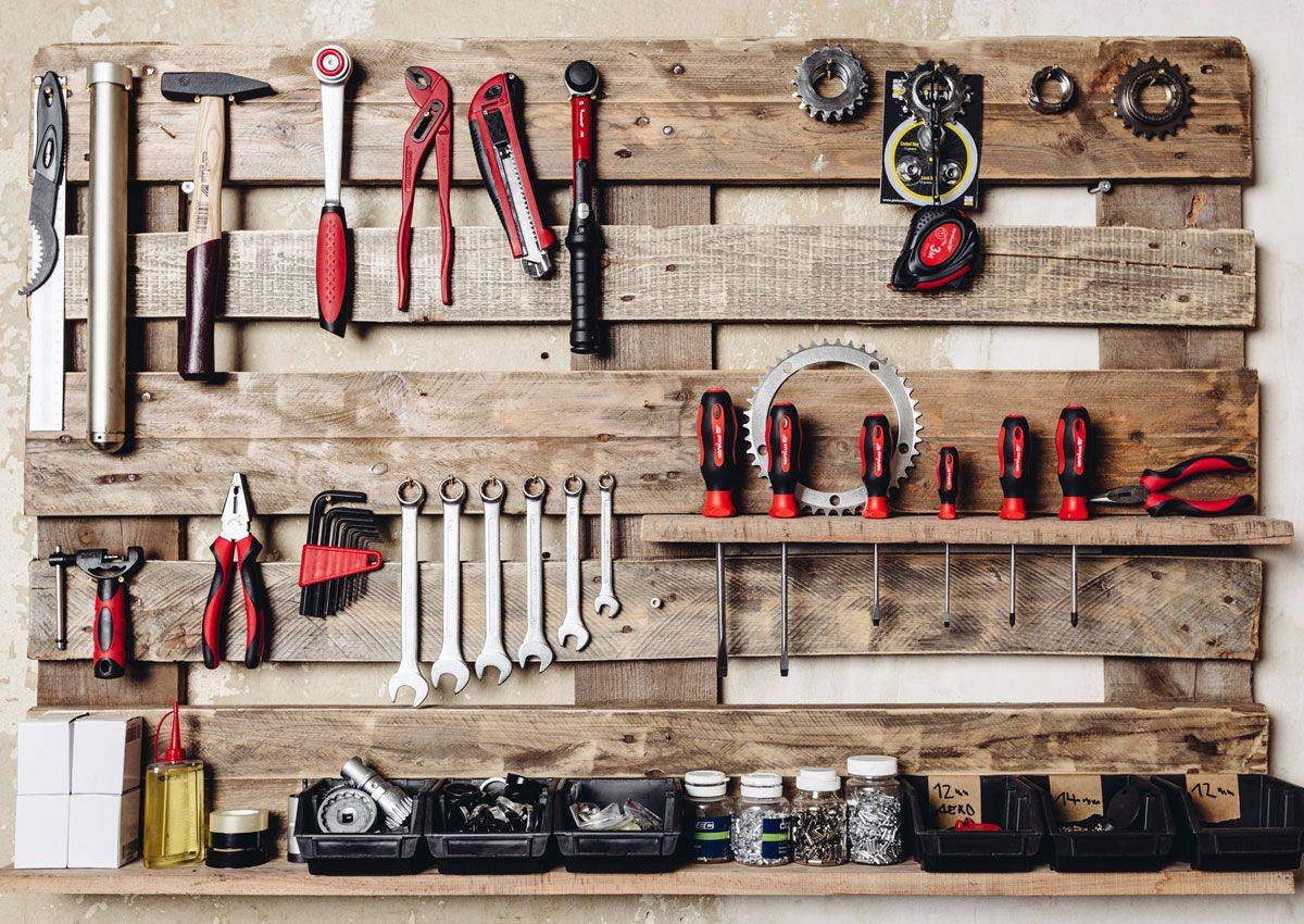 Как хранить инструменты в гараже