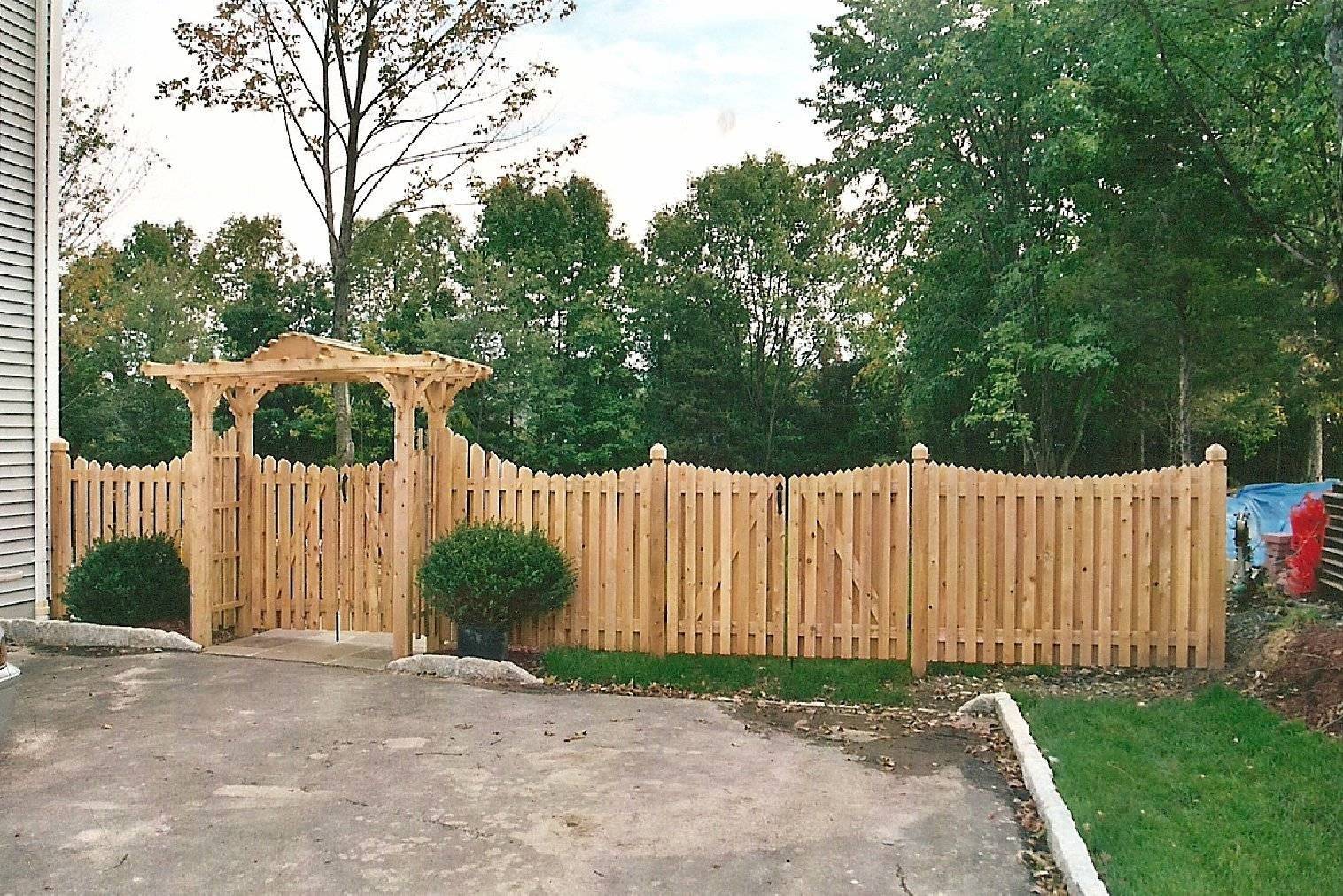 Красивый забор для палисадника своими руками: варианты ограды