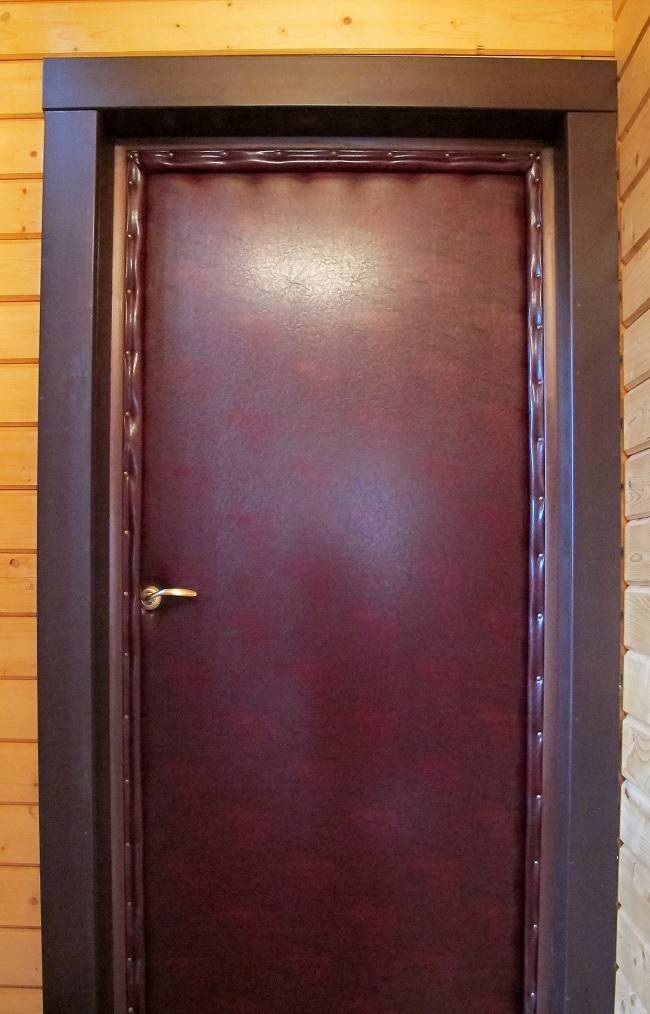 Как утеплить входную дверь своими руками в частном доме