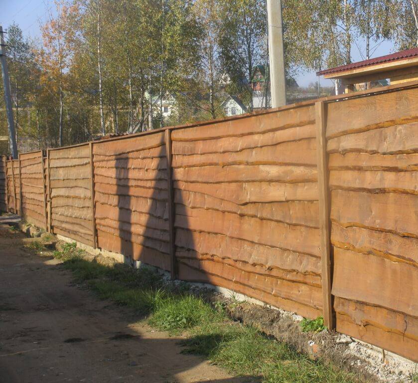 Забор из необрезной доски