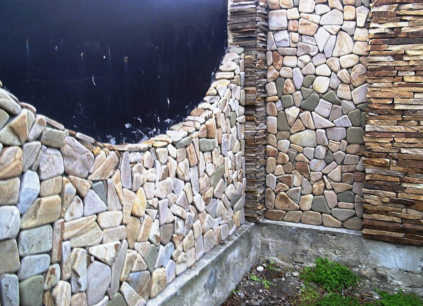 Строительство красивых каменных заборов своими руками