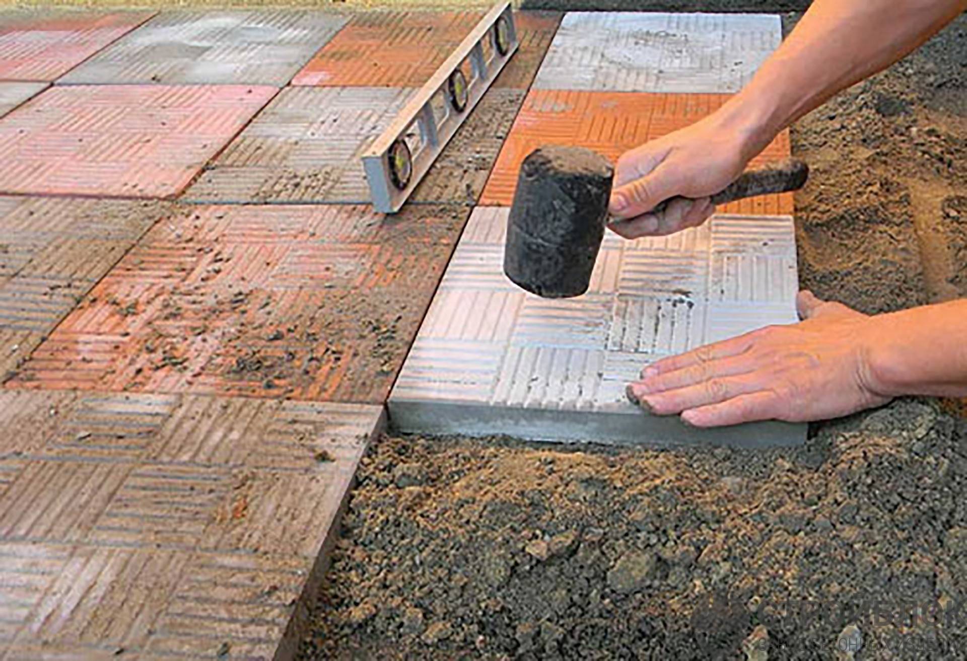 Технология укладки тротуарной плитки под автомобиль