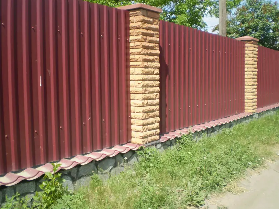 ✅ как заделать щель между забором и землей - detoxlife-moscow.ru