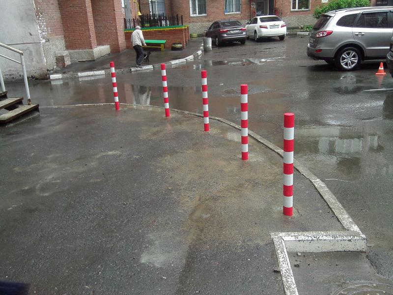 Столбики для ограждения парковок