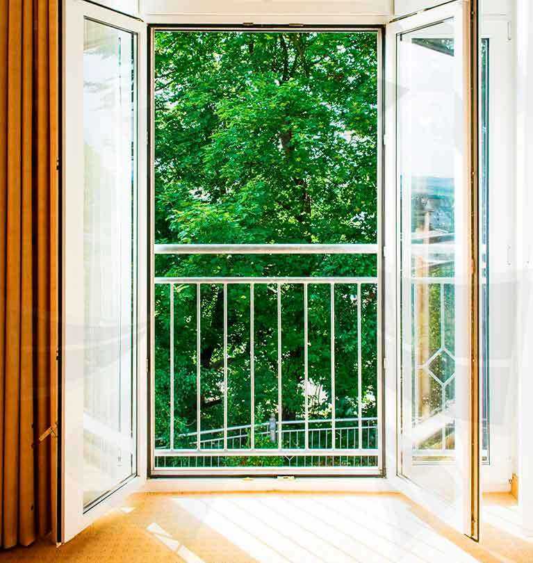 Балконные пластиковые двери панорамные, портальные, стеклянные