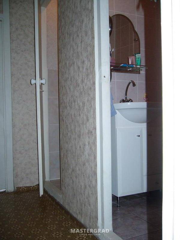 Пошаговая установка двери в ванную комнату своими руками за несколько часов
