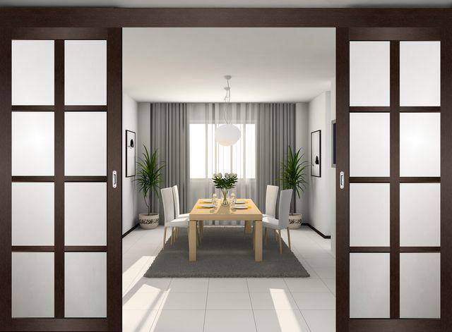 Преимущества межкомнатных раздвижных дверей в интерьере квартиры, устройство двери