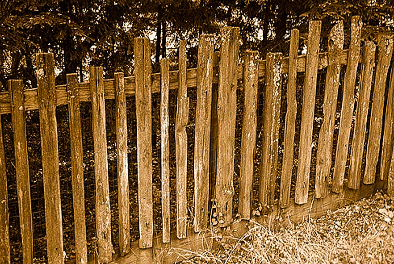 Ремонт деревянных заборов