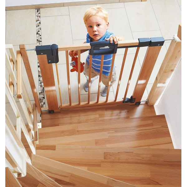 Детская защита на лестницу
