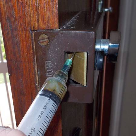 Как смазать личинку замка входной двери? — мир остекления - строительный журнал